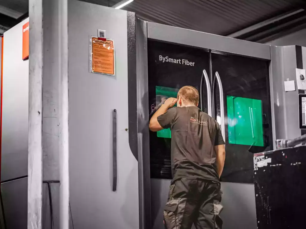 Laser-Schneiden Maßgeschneiderte Metalllösungen